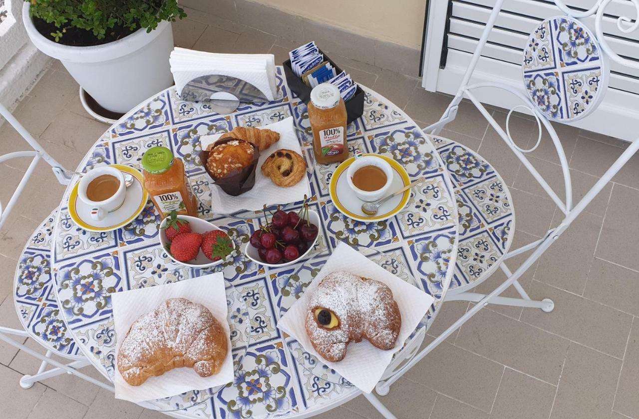 A Un Passo Dal Mare Bed & Breakfast Agropoli Luaran gambar